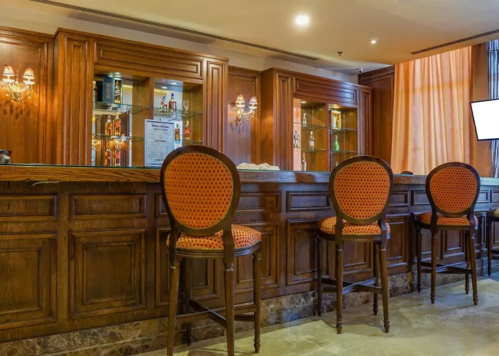 La Roche Hotel