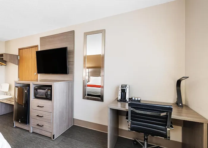 Surestay Plus Hotel By Best Western Kearney
