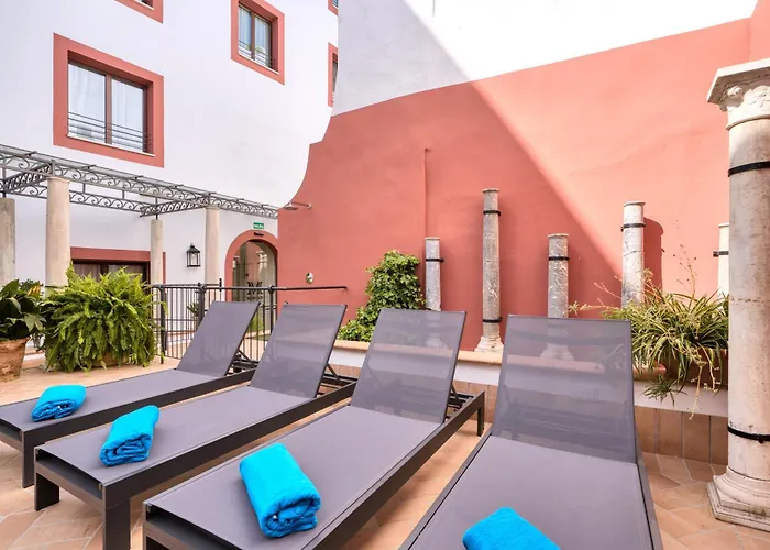 Hotel Murillo Reinoso