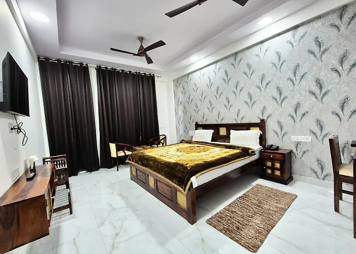 Hotel Lansdowne Vacations