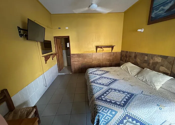 Hotel Los Alvarez