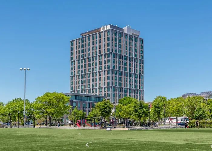 Luxury Apartments By Hyatus Downtown Boston