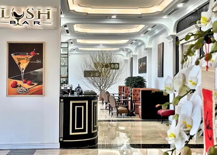 Adamo Hotel Hung Yen - Free Daily Access To The Jimjilbang