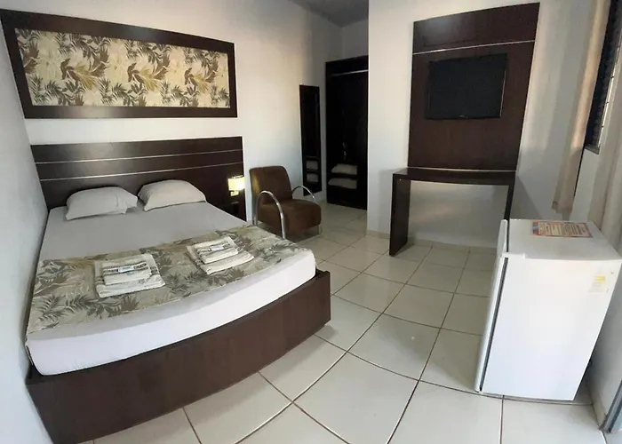 FlyWorld Hotel e Agencia de Viagens