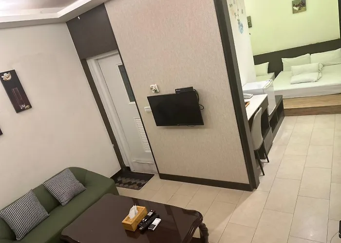 Tilon Hotel