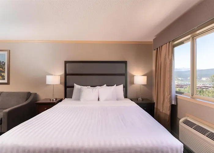 Prestige Radium Hot Springs Resort, Worldhotels Crafted