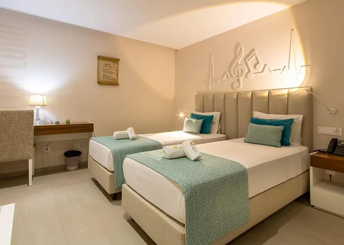 Luna Boutique Hotel