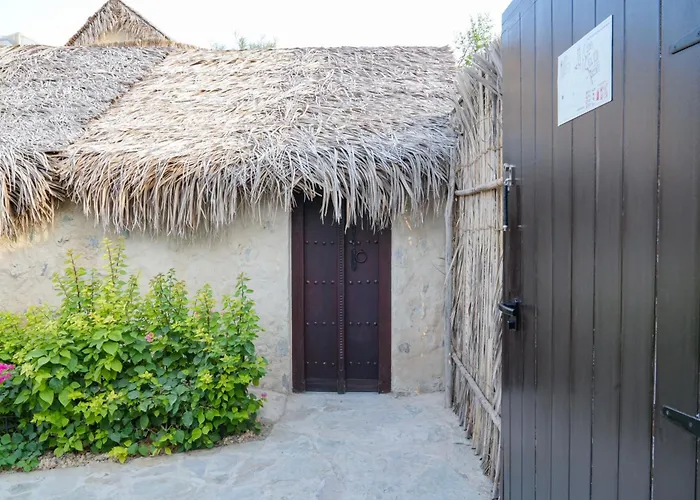 Hatta Village Lodges - Ophiolite