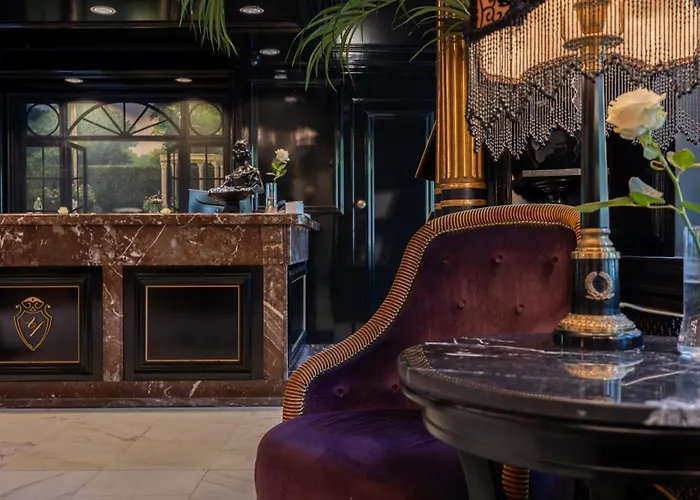 Apollofirst Boutique Hotel