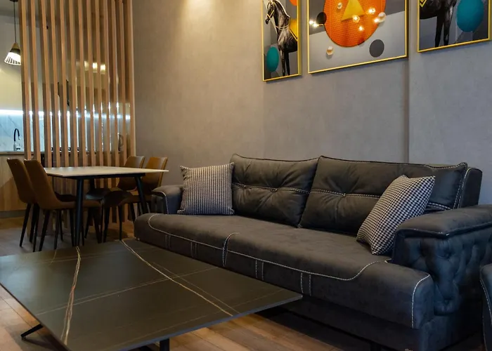 Gori Apartments