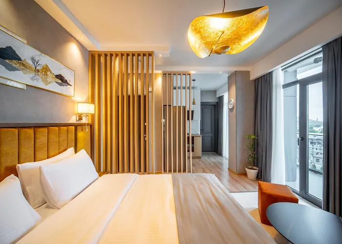 Gori Apartments