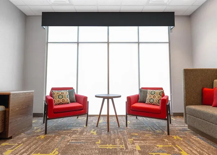 Hampton Inn By Hilton Santa Clarita-Valencia