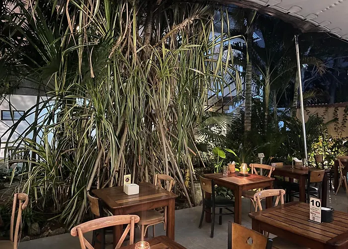 27 Cafe Zanzibar Airport Hotel