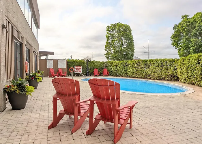 Confederation Place Hotel
