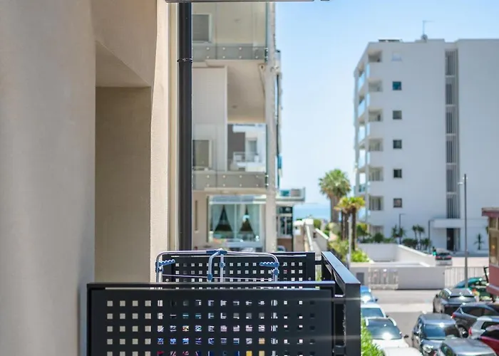 Superior Beach Aparthotel