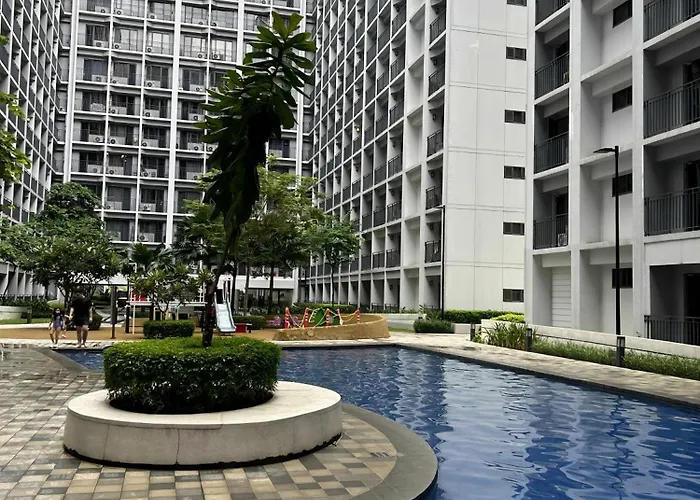 Staycation Near Moa, Smx Convention, Dfa & Naia,