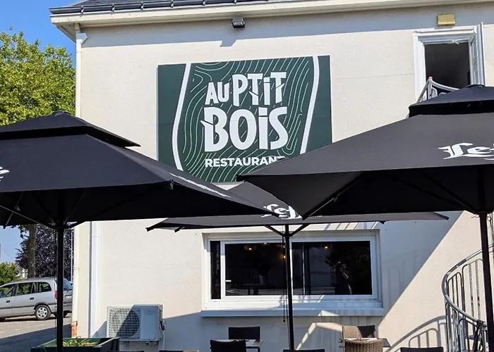 Logis Hotel Restaurant La Haute Foret