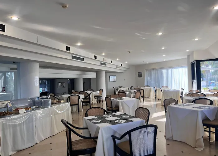 Hyencos Hotel Calos