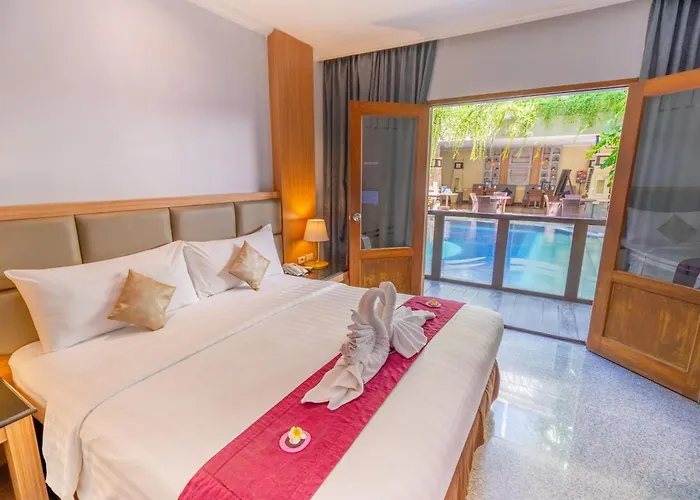 Famous Hotel Kuta Formerly Permata Kuta Hotel
