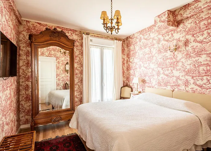Hotel De L'Abeille