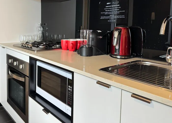 Aura On Flinders Serviced Apartments