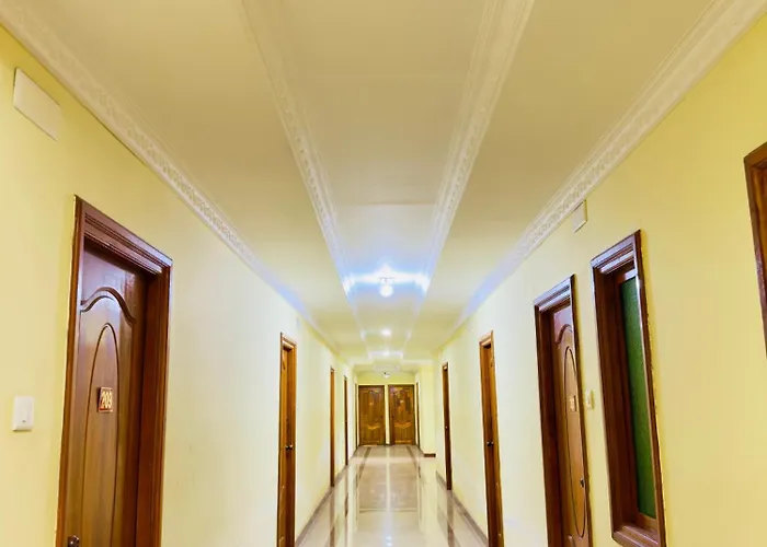 Hotel City Towers, Nagore