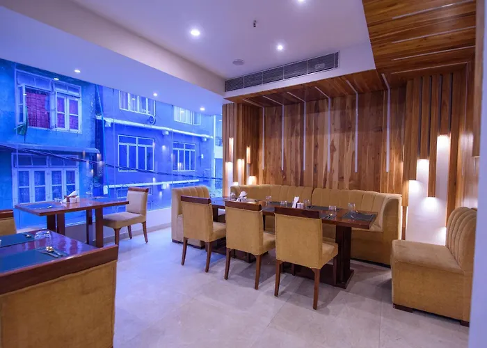 Emerald Hotel