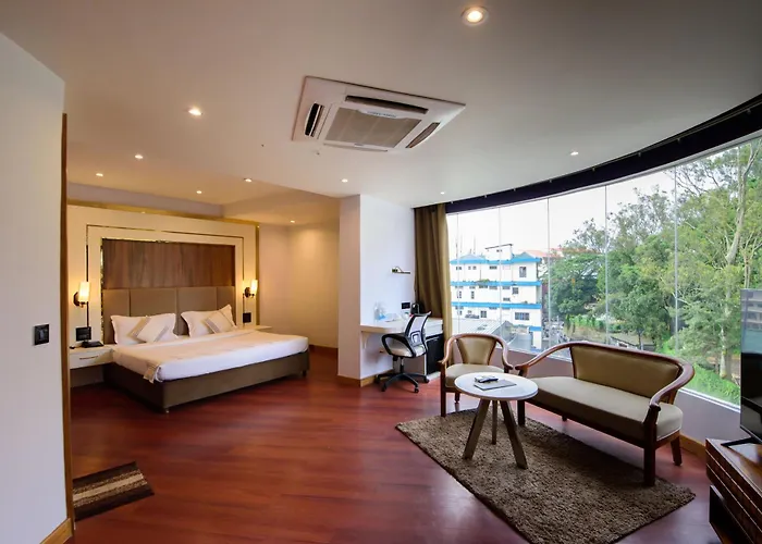 Emerald Hotel