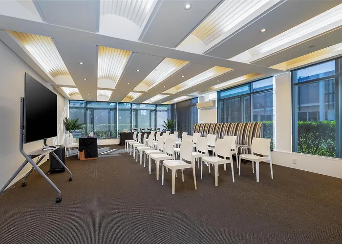 Grand Riccarton Hotel