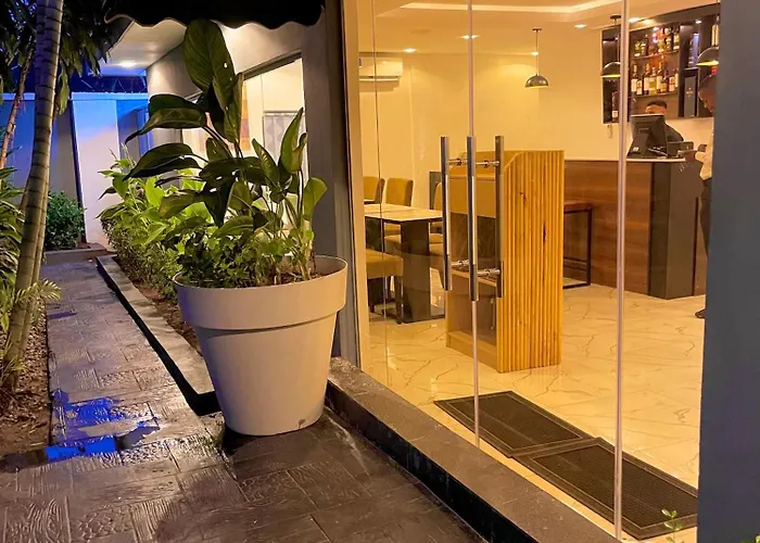Debayview Hotel