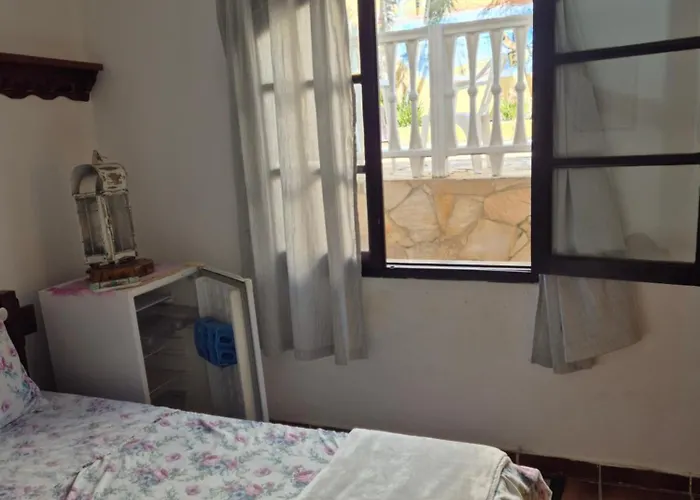 Casa Arara Suite 105 Caninde Com Piscina Para Relaxar Estacionamento Gratuito E Cafe Da Manha Self-Service Para Comecar Bem O Dia Comodidade E Otima Localizacao 100 Passos Da Praia
