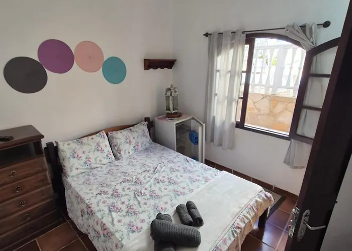 Casa Arara Suite 105 Caninde Com Piscina Para Relaxar Estacionamento Gratuito E Cafe Da Manha Self-Service Para Comecar Bem O Dia Comodidade E Otima Localizacao 100 Passos Da Praia