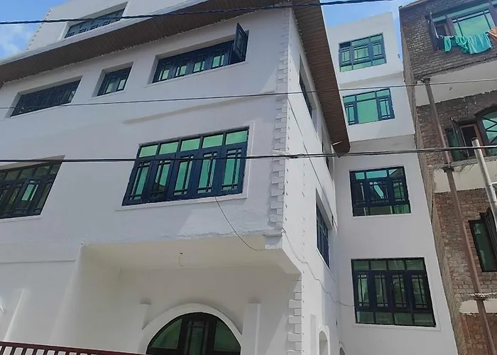 Hotel O Gilkar Mansion