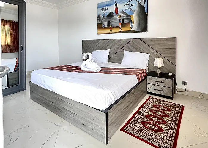 Touraco Suite Hotel Business