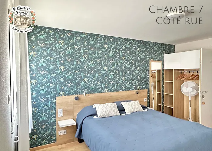 Logis Hotel Le Laurier Fleuri
