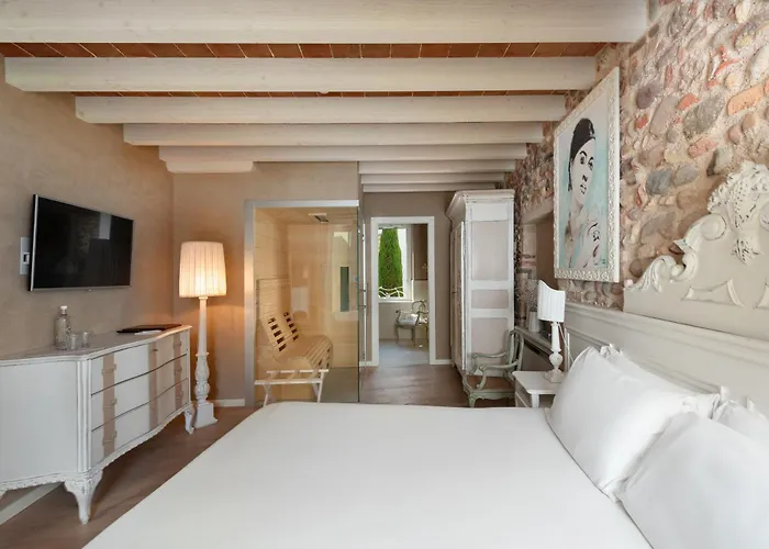 Regia Rosetta - Royal Rooms Borghetto