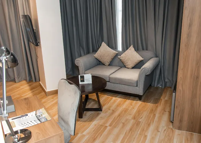 Axil Hotel