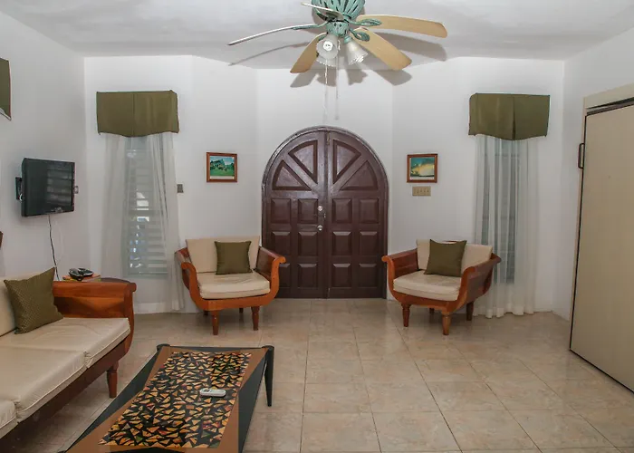 Negril Treehouse Resort