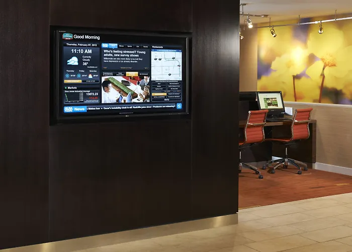 Courtyard By Marriott Detroit Troy
