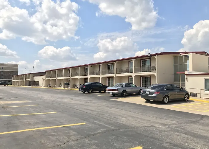 Days Inn By Wyndham Joplin