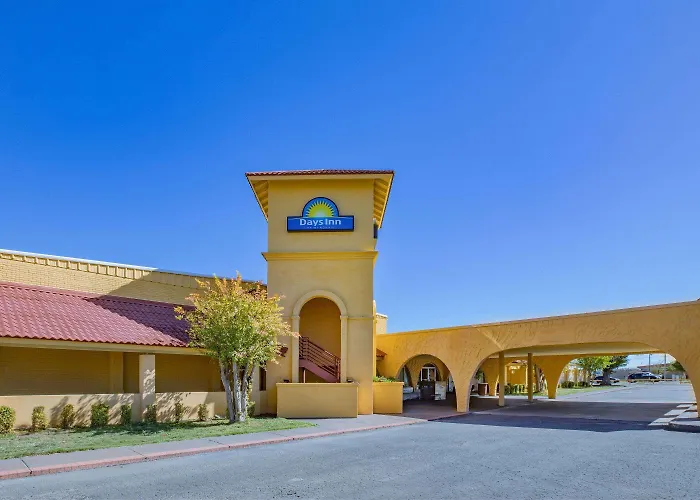 Days Inn By Wyndham Del Rio