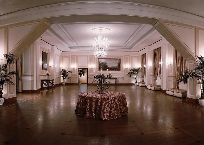 Grand Hotel Vesuvio