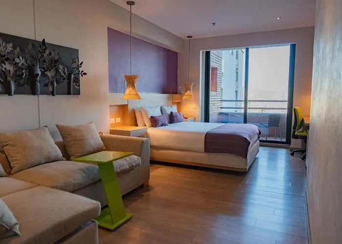 Hotel Bari Bucaramanga By Oxohotel