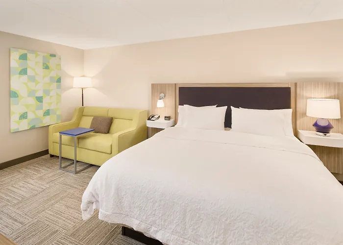 Hampton Inn Lagrange near Callaway Gardens