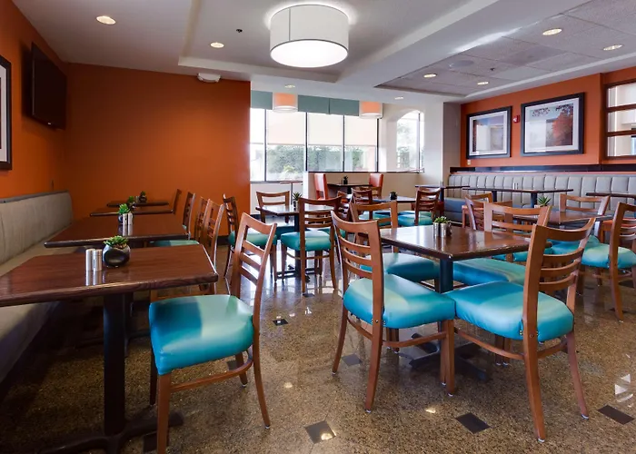 Drury Inn & Suites Columbia Stadium Boulevard