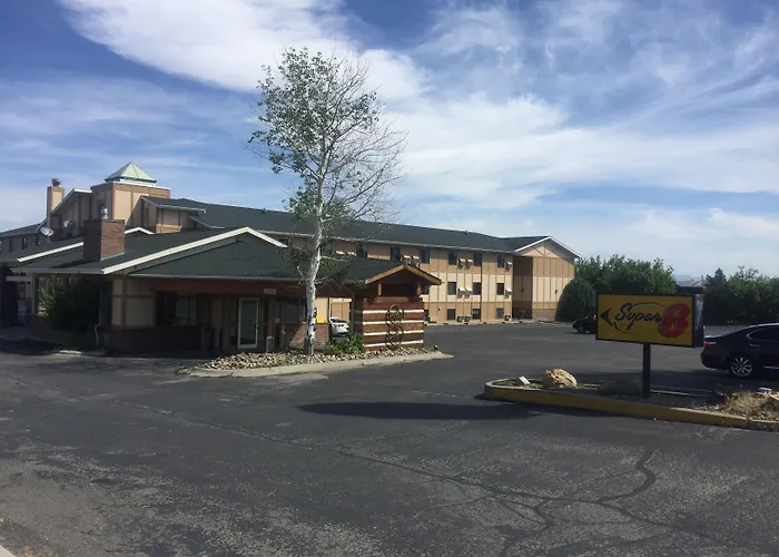 Super 8 By Wyndham Helena Motel