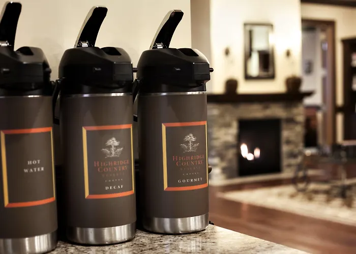 Country Inn & Suites By Radisson, Decorah, Ia