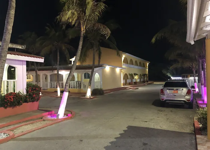 Coconut Inn