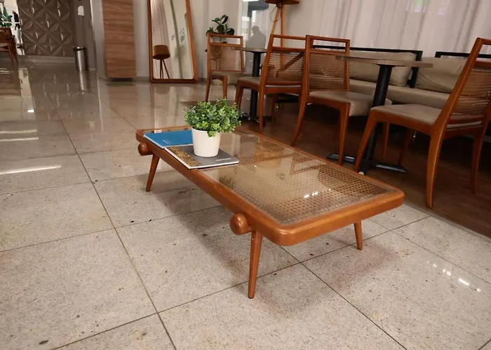 House Inn Hotel - Anashopping