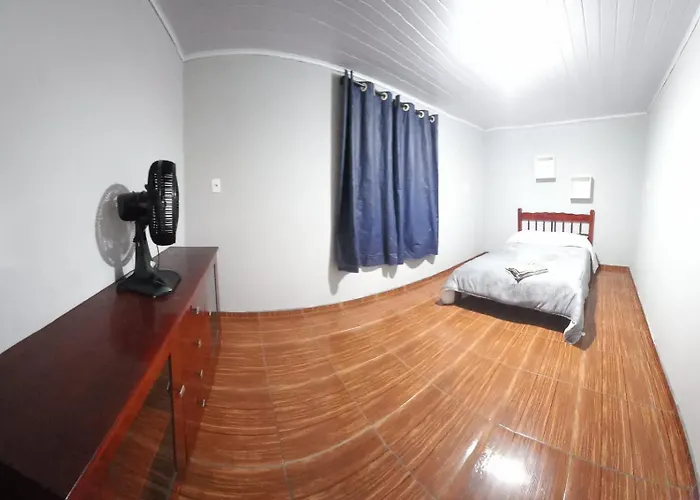 Casa de Hóspedes Espaçosa - Auto Check-In - Mafra SC